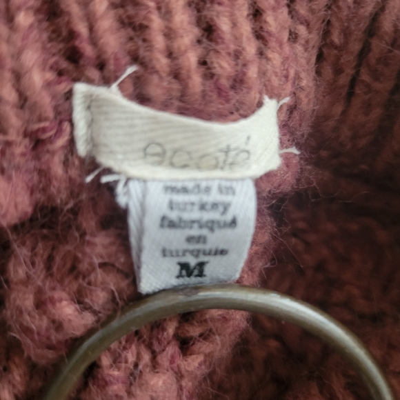 Ecote Oversized Sweater - Picture 2 of 5